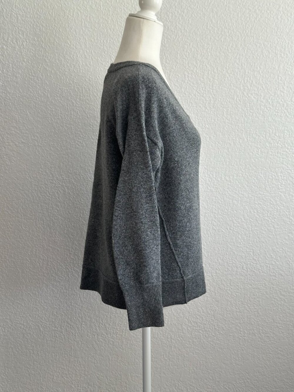 Lucky Brand Gray V-Neck Sweater | Size Small | Soft Cozy Knit Essential - Picture 6 of 9